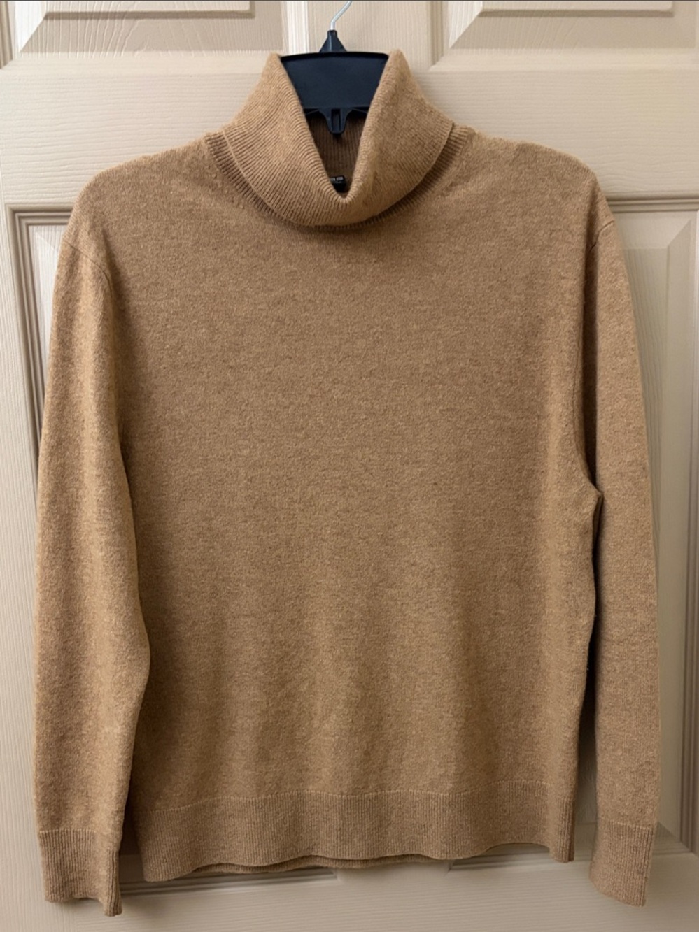 Cashmere Camel Turtleneck Sweater - Classic Lightweight Knit
